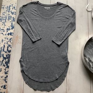 Grey 3/4 Sleeve Tunic Shirt Size XS